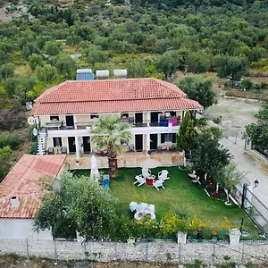  Affittacamere House